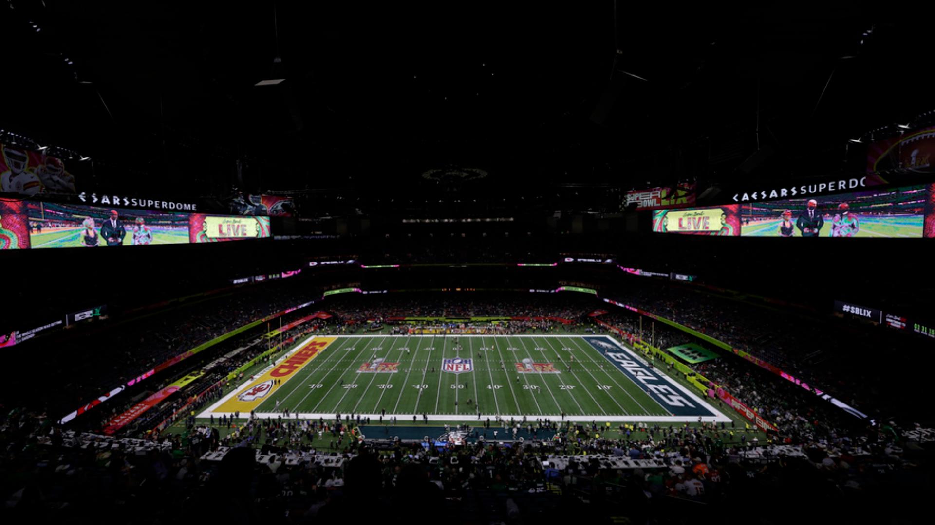 Super Bowl 2025 scorebug faces online backlash rocketcitynow