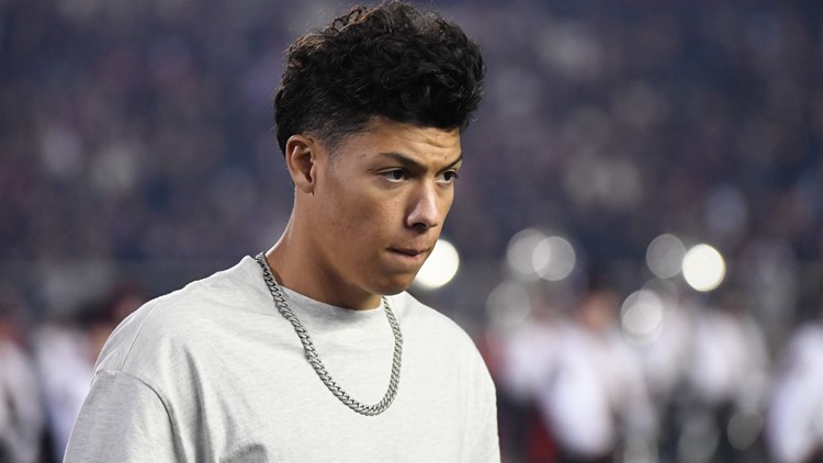 Jackson Mahomes arrested, facing aggravated sexual battery charge