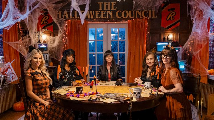 Does your neighborhood go all out for Halloween? Reese’s is searching for America’s trick-or-treatiest street
