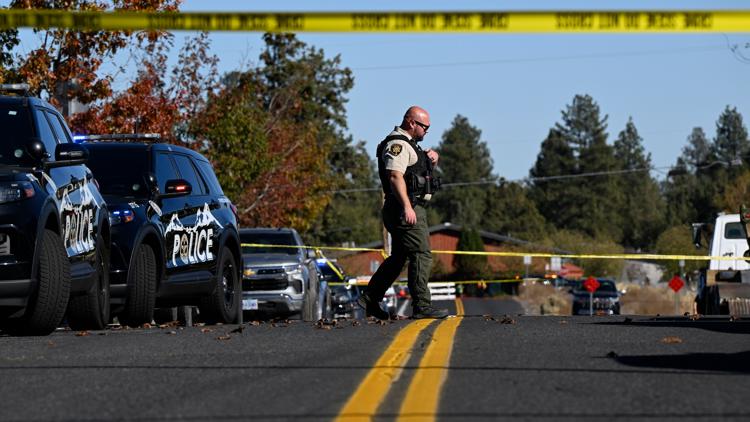 3 children and a teacher killed in shooting at elementary school in Bend, Oregon; suspect dead
