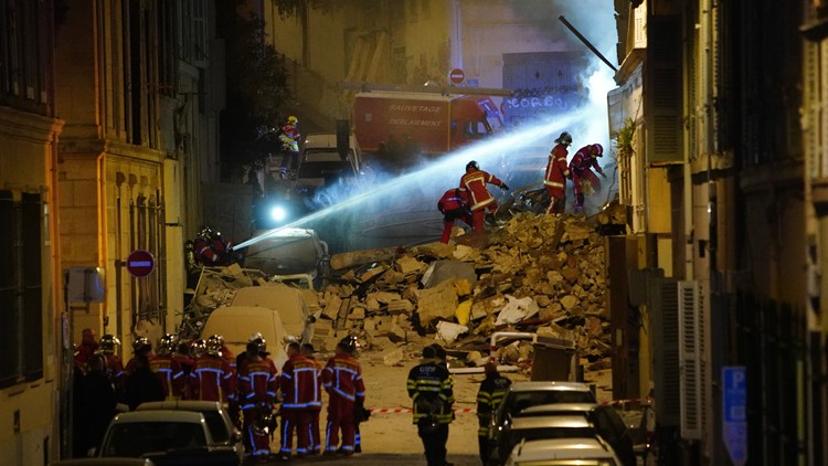 8 people missing in fiery collapse of Marseille building 8 people missing in fiery collapse of Marseille building