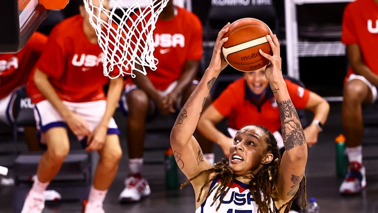 US women earn first exhibition win, routing Nigeria 93-62