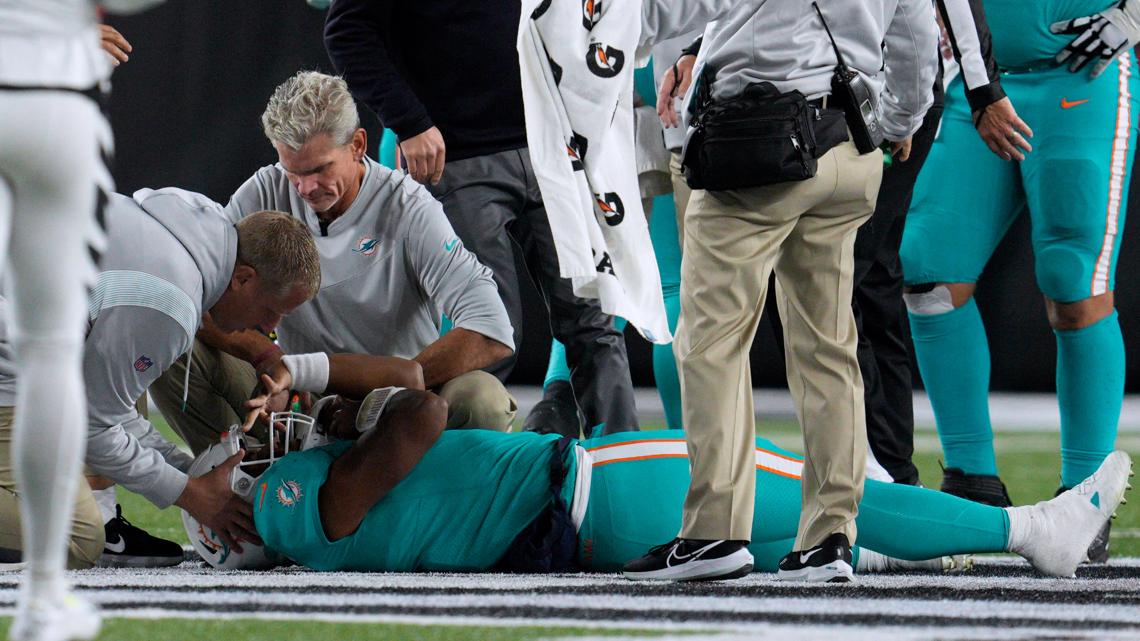 Consultant who cleared Dolphins' Tagovailoa to play after head blow is fired