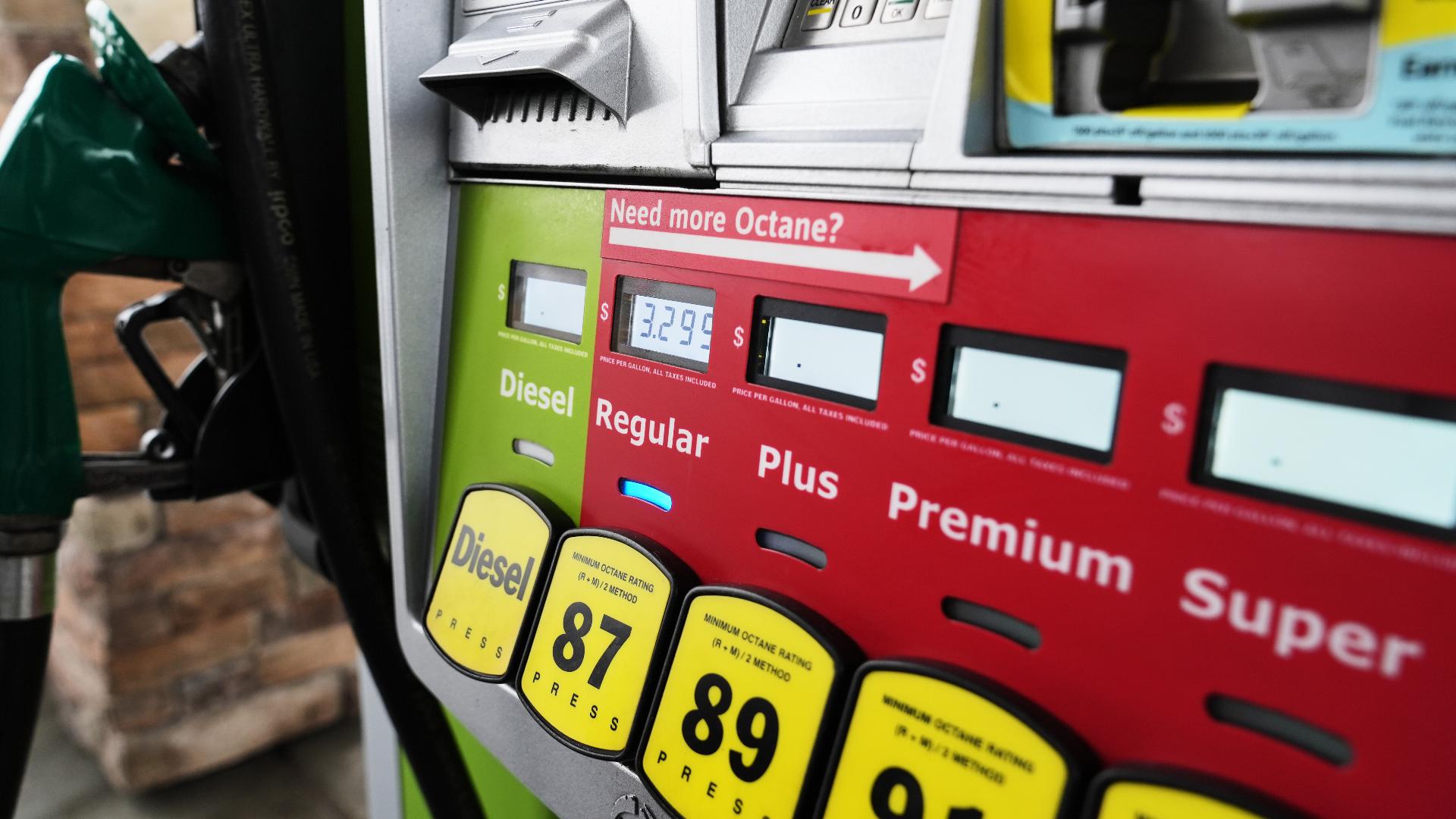 Gas prices continue steady climb past $4 as upward trend continues ...