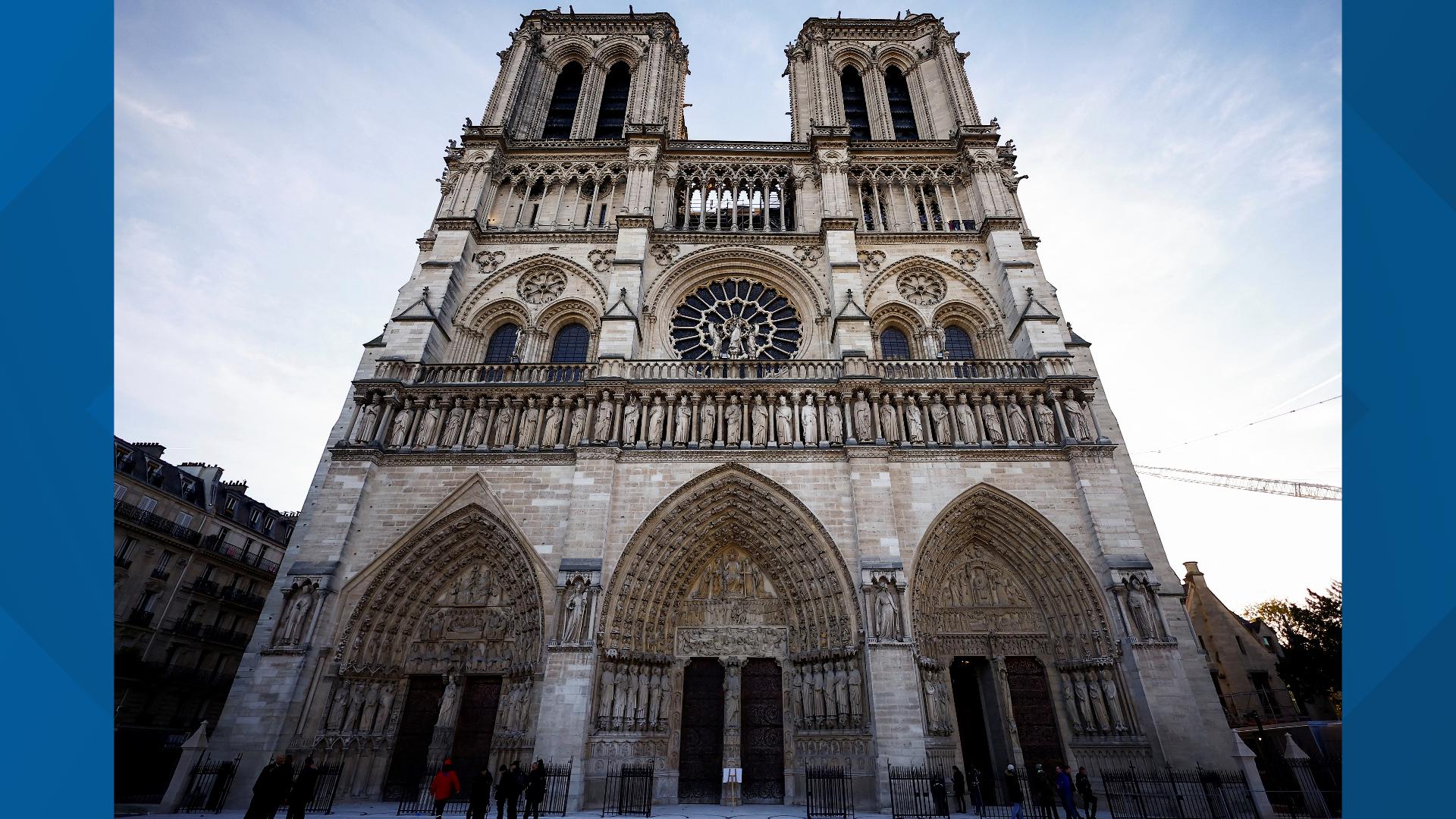 Notre Dame's grand reopening will begin with an archbishop's knock on ...