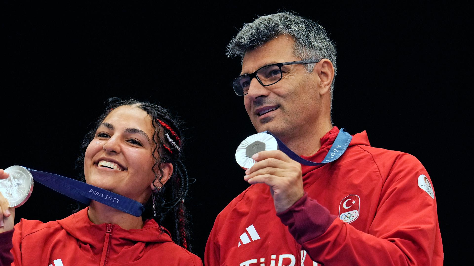 Olympic shooter's casual style wins him silver, internet fame | wnep.com