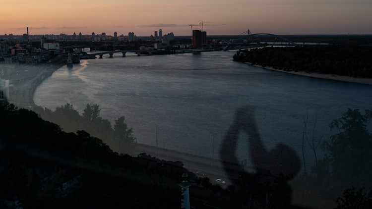 Across Ukraine, Russia launches nighttime missile assault