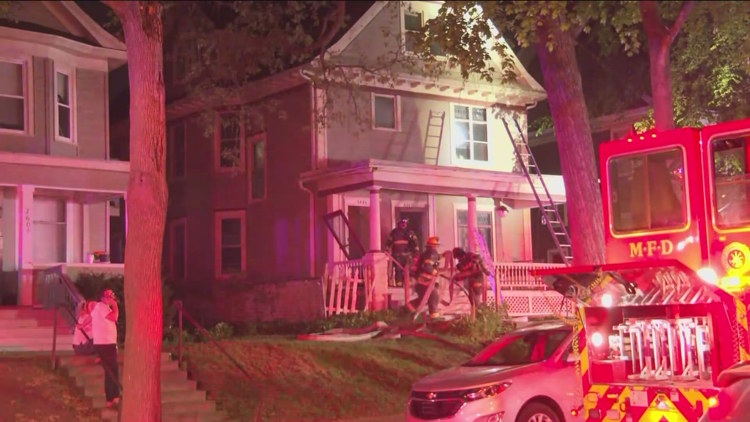 Overnight blaze in south Minneapolis leaves 3 without a home