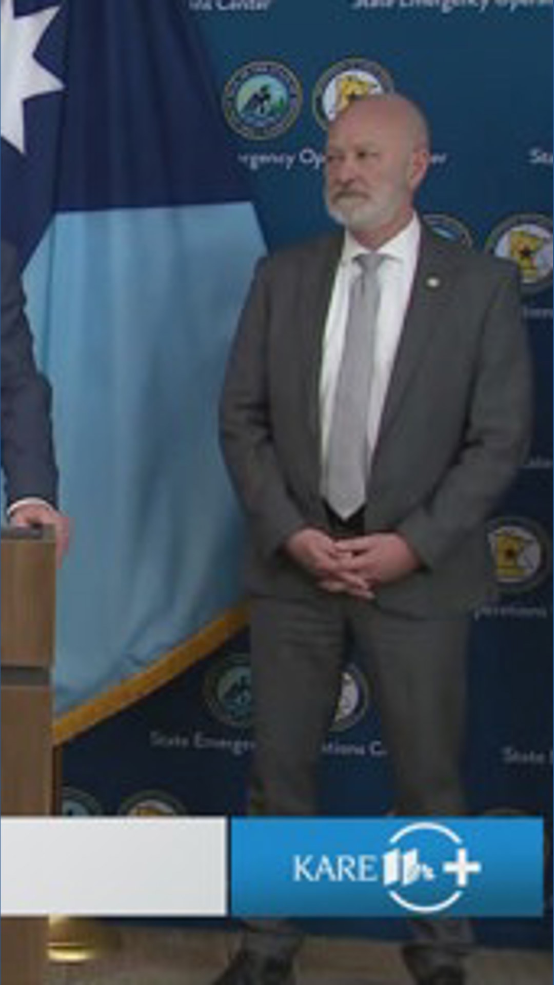 Walz after Alex Pretti shooting: “What side do you want to be on ...