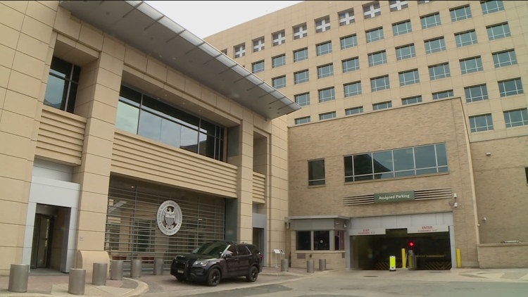 Federal Reserve Bank of Minneapolis, local businesses respond to tariff talks