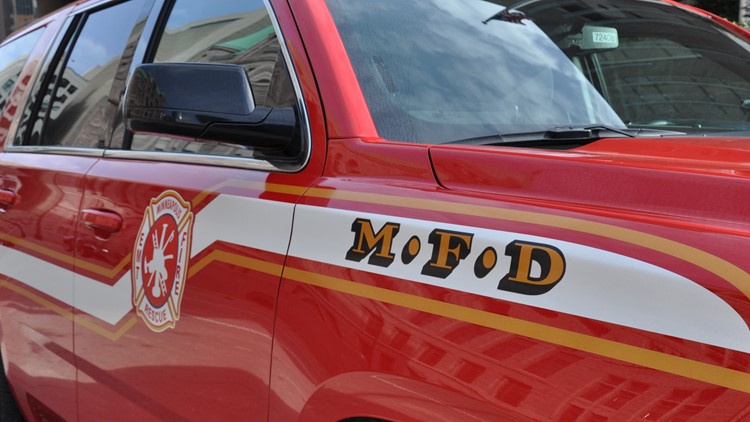 Firefighters battle blaze at warehouse in Minneapolis' Howe neighborhood