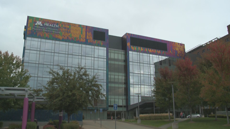 Mental health workers reach tentative agreement with M Health Fairview