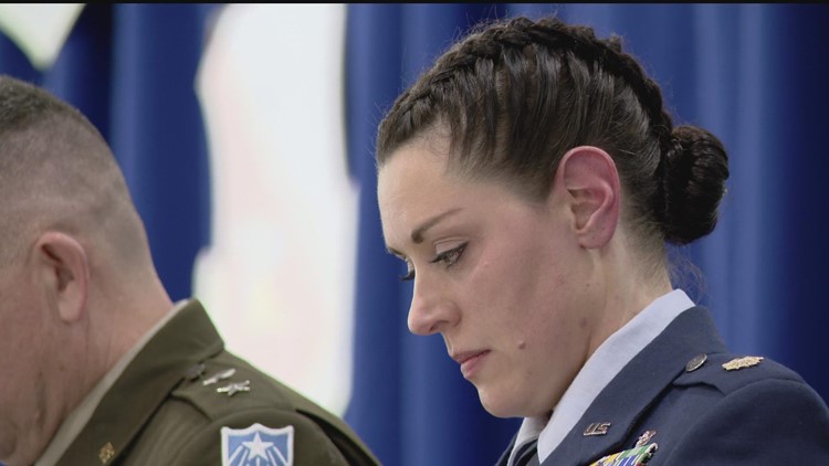 Minnesota National Guard Maj. Katie Lunning honored with highest flying award