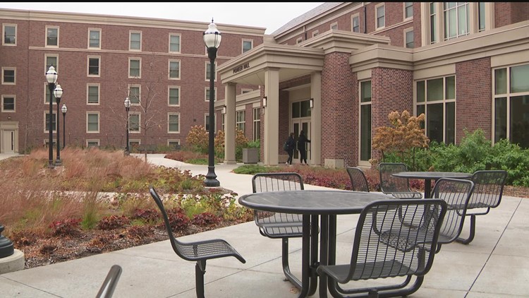 Gig workers are filling open shifts at U of M dining halls, and often making more than full-time employees