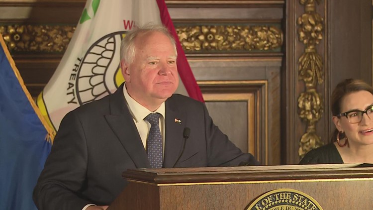 Minnesota state officials to be sworn in Monday