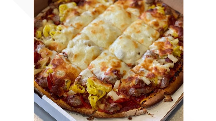 The dining room at Mama's Pizza in St. Paul will never reopen