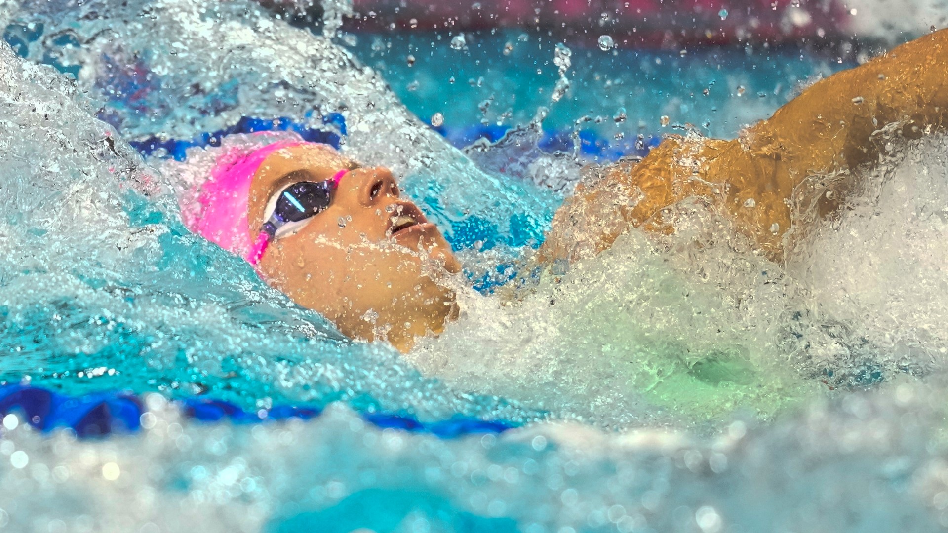 Lakeville's Regan Smith put her collegiate swimming career on hold to train for the Olympics.
