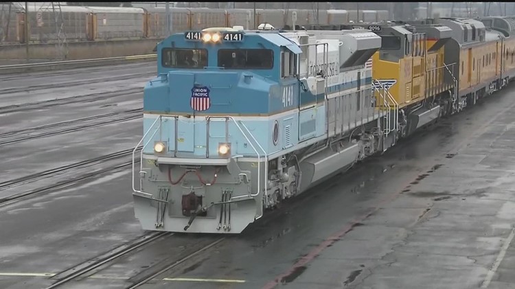 Railroad strike could have major impact on groceries, holiday shopping