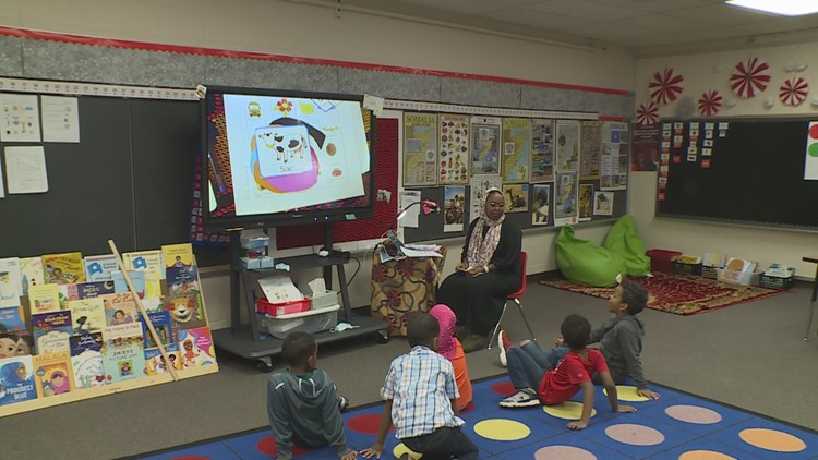 Lyndale Community School's Somali Heritage Program bridges home and school