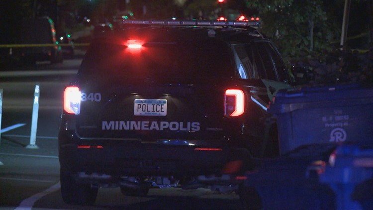 Delivery driver shot in south Minneapolis