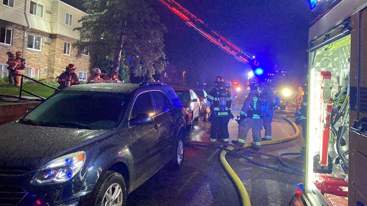 2 transported to hospital after Newport apartment fire