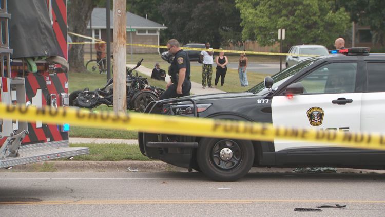 Fatal Bloomington crash after SUV strikes three-wheel motorcycle