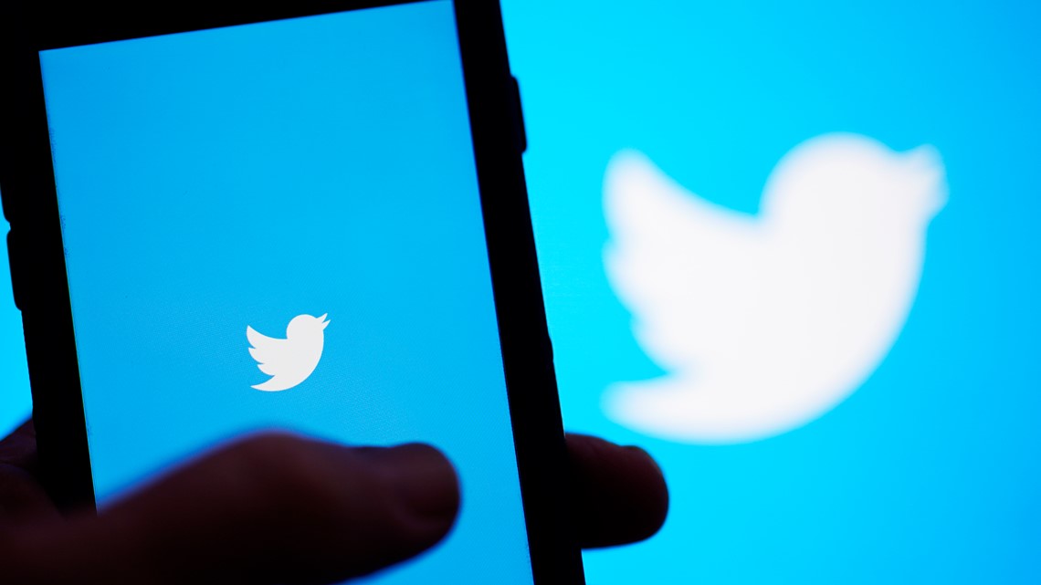 Twitter bans links to competing social media platforms - Vimarsana News