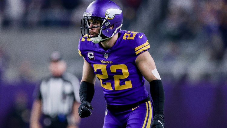 Live blog: Vikings host Patriots on Thanksgiving