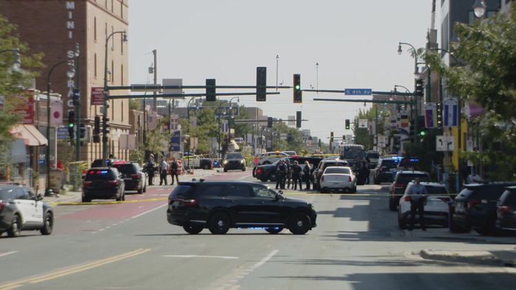 Police: Man dies in multi-vehicle crash Wednesday morning in south Minneapolis