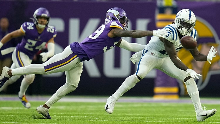 Vikings overcome 2 fumble return TD wipeouts in comeback