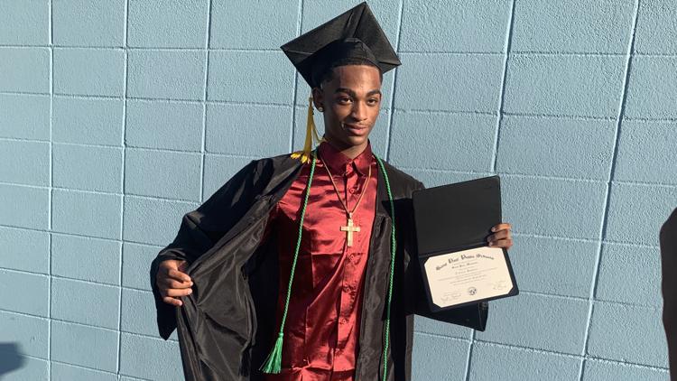 Family identifies 19-year-old killed in Mall of America shooting
