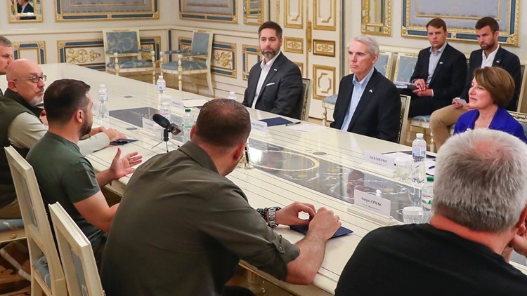 Senators Amy Klobuchar, Rob Portman visit Ukraine