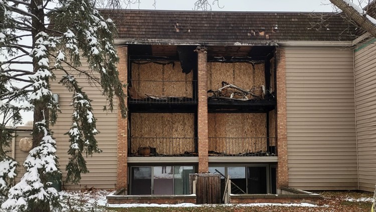 Residents displaced after Edina apartment fire