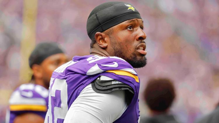 Vikings sign tight end, defensive lineman ahead of final preseason game