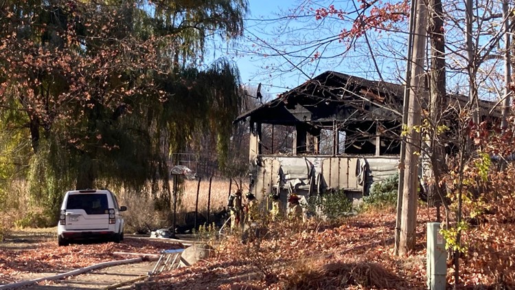 Crews battle house fire in Long Lake