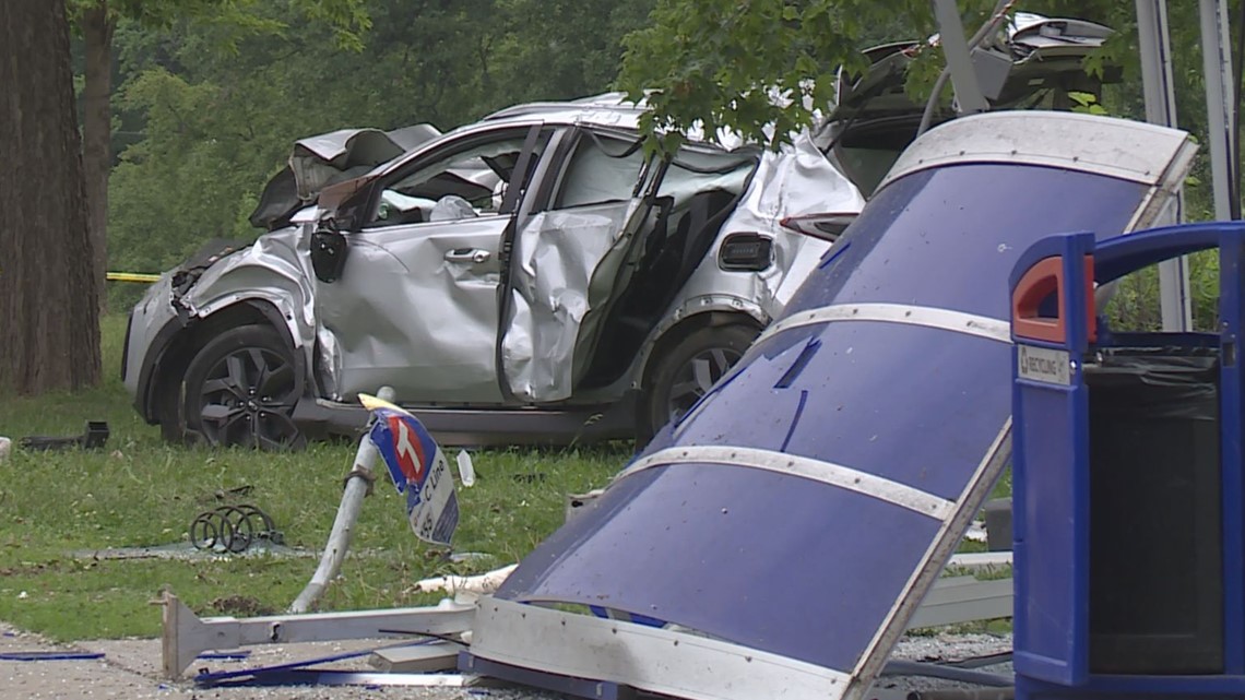 Driver that crashed while fleeing police in stolen vehicle was 12 ...