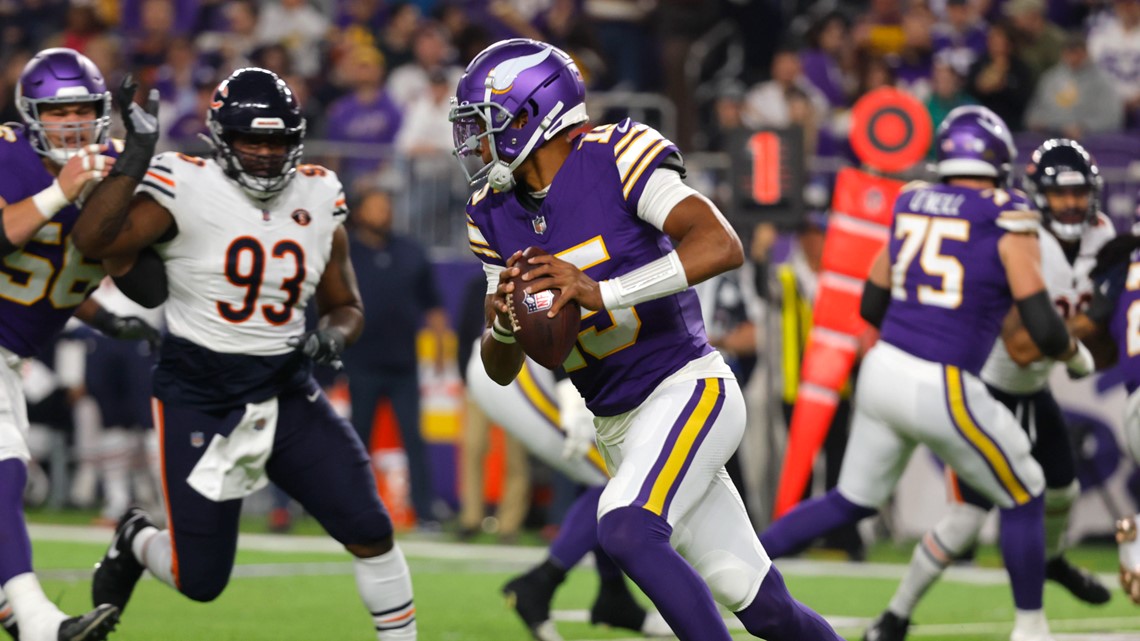 Bears Outlast Vikings 12-10 | Wqad.com