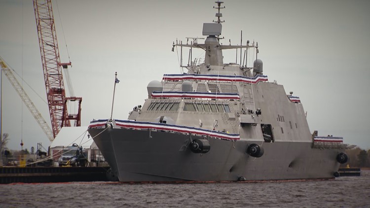 Ship collides with USS Minneapolis-Saint Paul in Baltimore