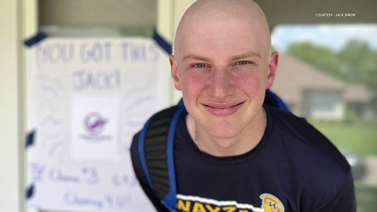 'I want to inspire people': Cancer diagnosis fuels Wayzata football player's drive to help others