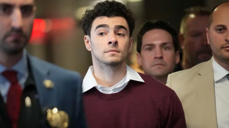 Mangione pleads not guilty to federal murder charge in killing of UnitedHealthcare’s CEO