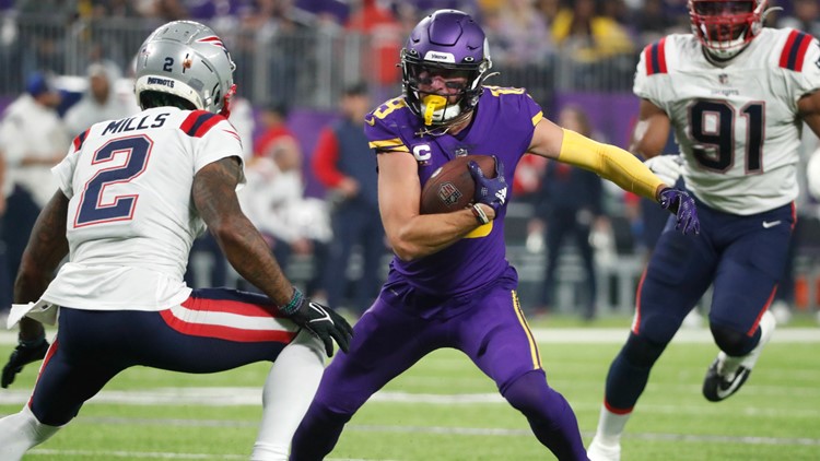 Live blog: Vikings hang on to beat Patriots