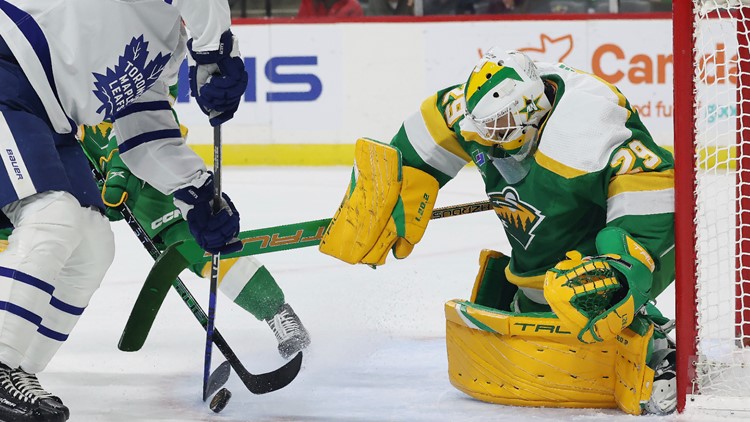 Leafs top Wild 4-3 to spoil Fleury's return