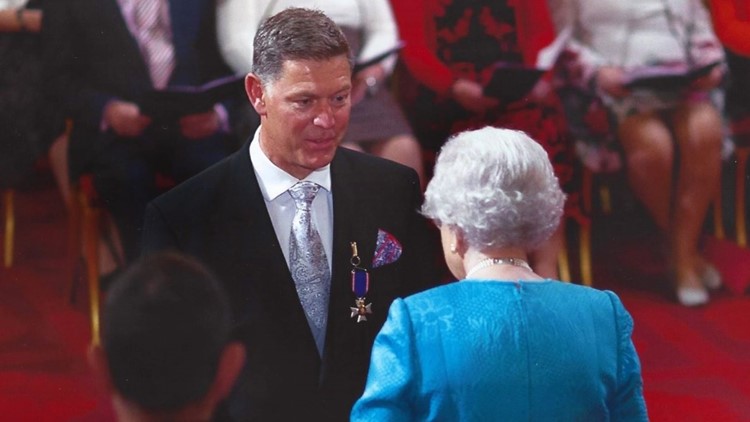 Former Royal guardsman recalls time protecting Royal family