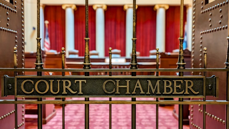 Court investigation claims federal judge had sex in chambers with officer; APD now looking into matter