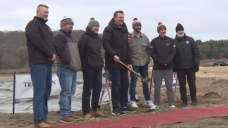 Groundbreaking for new outdoor hockey rink in Hastings to help veterans and their kids