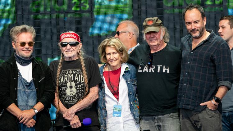 Willie Nelson, Neil Young and more set to play at U of M for Farm Aid