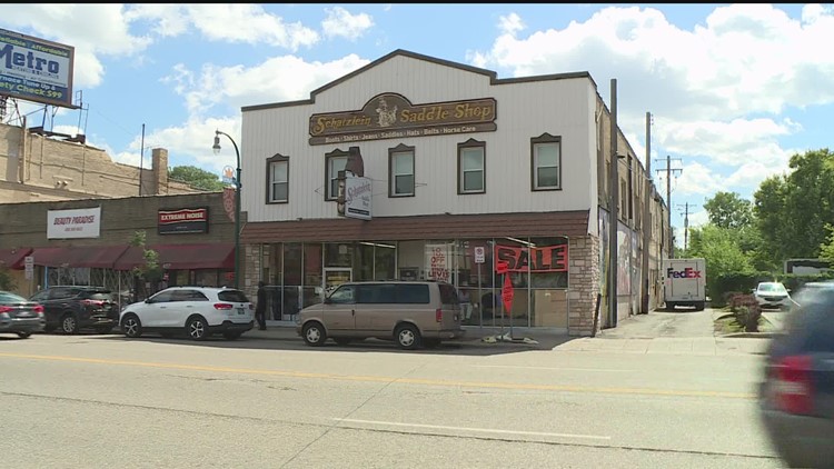 Longtime Lake Street business closing doors after more than a century