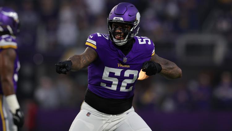 Vikings bring back linebacker Jihad Ward