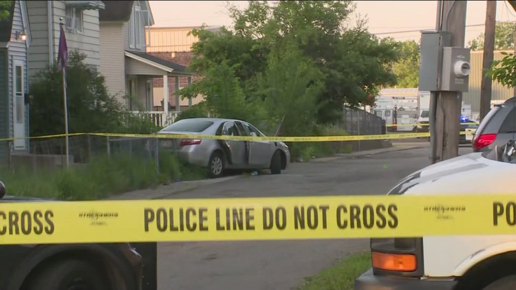 Prosecutors: Man admits to stabbing, killing mother of shared toddler in St. Paul's Frogtown neighborhood