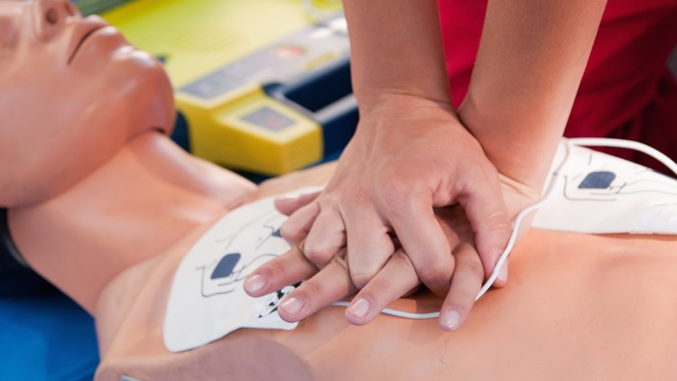 CPR training courses around the Twin Cities